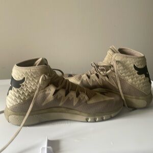 Used-UA Under Armour Delta Highlight Project The Rock Men's Size 12.5